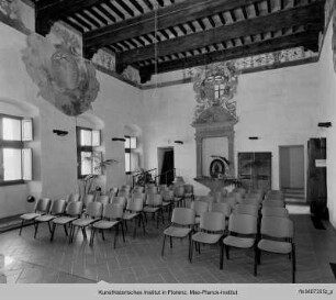 Castello di San Giovanni d'Asso & Rocca di San Giovanni d'Asso, Sala del Camino, San Giovanni d'Asso