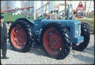 Radtraktor