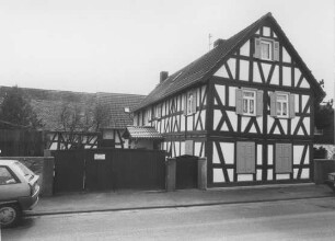 Waldsolms, Wetzlarer Straße 33