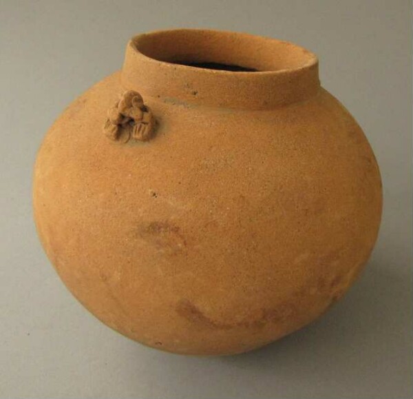 Clay vessel