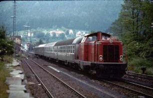 Höfen/Enz Lok 211 058 N Wildbad-PF Bnb-Wagen