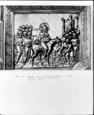Der Hochaltar des Aachener Münsters — Pala d'Oro Ottos III. — Einzug in Jerusalem