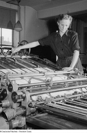Arbeitende einer Druckmaschine