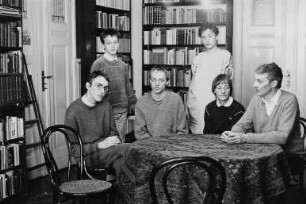 Familie E. (Ärztin, Archäologe) am Eßtisch