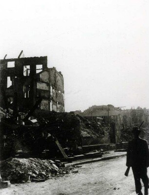 Zerstörungen Zweiter Weltkrieg. Erbprinzenstraße