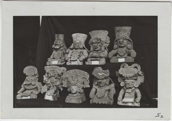 Zapotec figurine vessels from the Sologuren Collection