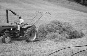 Fotografie: Erntetechnik, Heuernte, Siloschwanz, Be- und Entladen