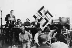 Pressekonferenz im Republikanischen Club anlässlich der Freilassung Fritz Teufels aus der Untersuchungshaft