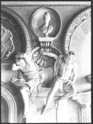 Berlin, Schloss, Elisabethsaal, von Andreas Schlüter, Figuren an der östliche Schmalwand, R.: 844.
