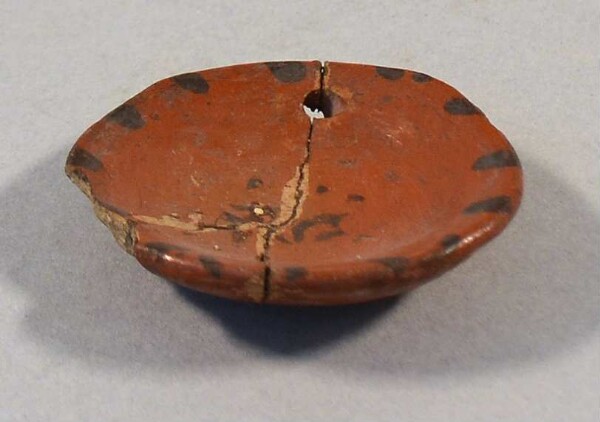 Clay plate (miniature)