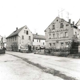 Thräna, Hauptstraße 4. Ehem. Vierseithof (um 1890). Straßenansicht