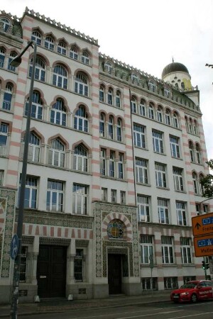 Dresden: Tabakfabrik Yenidze