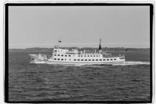 Fehmarn I ex Münsterland -76 (1964), Seetouristik, Lübeck