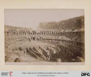 971 Interno del Colosseo - Roma