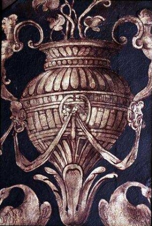 Höfische Figurengruppen in Scheinarchitektur