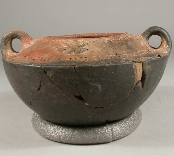 Clay vessel