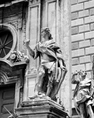 Zehnteiliger alttestamentarischer Skulpturenzyklus — Prophet Daniel