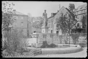 Glashütte. Brunnen