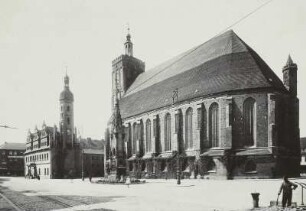 Guben, Stadt : Guben (Gubin/Polen). Alter Stadtkern, Rathaus (links), Stadtkirche (rechts)