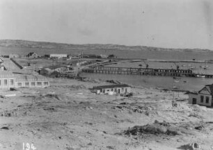 Hafen von Kapstadt : Blick auf den Hafen von Kapstadt mit Lagergebäuden