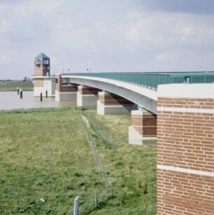 Emsbrücke Leer, Jann-Berghaus-Brücke