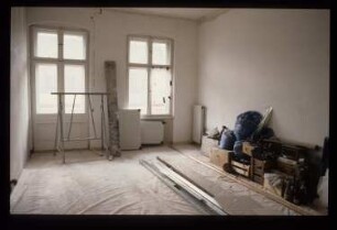 Diapositive: Muskauer Str. 9, Mai 1990