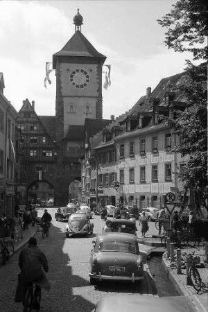 Freiburg i. Br.: Schwabentor und "Zum roten Bären" aus der Herrenstraße