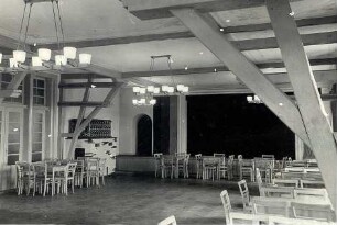 Saal des Kulturhauses in Kreckwitz : Gesellschaftliche Volkskultur - staatliche und andere öffentliche Institutionen. Ort: Krakecy / Kreckwitz. Saal des Kulturhauses.