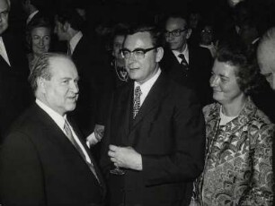 David Oistrach, Bürgermeister Klaus Schütz mit Gattin