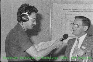 Direktsendung "Nahaufnahme" des Süddeutschen Rundfunks (SDR) aus der Schule für Kerntechnik (SKT) zum Thema "30 Jahre Kernforschungszentrum Karlsruhe"