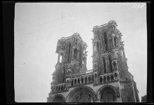 Laon (Dep. Aisne, Frankreich): Westtürme der Kathedrale