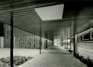 Volksschule Heusenstamm, 1966