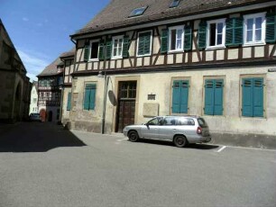 Stadtbild-Kirchplatz - Ansicht im Nordsten-Deutschordens-Fruchtkasten über Traufseite