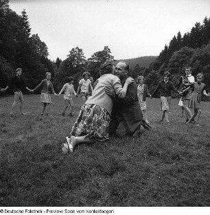 Genre - Allgemeines (Menschen - Pflanzen - Tiere)