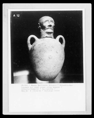 Etruskischer Kanopus mit Kopf eines alten Mannes