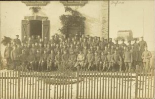 [Gruppenbild von Soldaten]