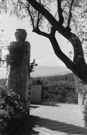 Reisefotos Italien. Sizilien. Taormina. Aussichtspunkt mit Blick zum Ätna