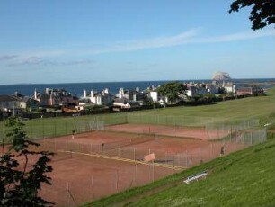 Schottischer Badeort North Berwick an der Nordsee, Tennisplätze