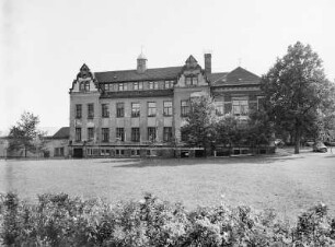 Webschule : Glauchau, Schulplatz 2, Webschule, Gartenseite