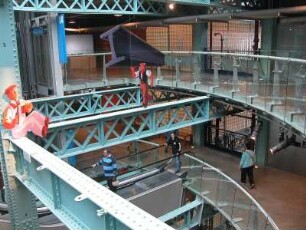 Auf vier Etagen wurde in einem 100 Jahre alten Fabrikgebäude das Werksmuseum der Guinness-Brauerei eingerichtet