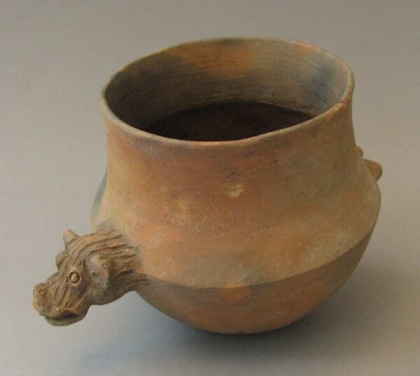 Clay vessel