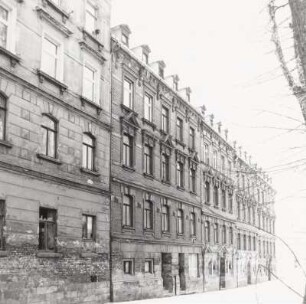 Reichenbach (Vogtland), An der Hutleite 5. Wohnhaus (1867/1900). Straßenansicht