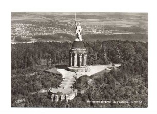 Hermannsdenkmal. Hiddesen