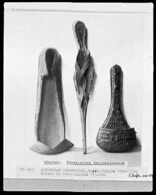 gotischer Unterschuh, sog. Trippe, Schuh in Kuhmaulform