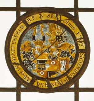 Wappenscheibe des Nürnberger Patriziers Johann Sigmund Pfinzing von Henfenfeld (1712-1764) mit Beischild der Harsdorf (Harsdörffer) von Enderndorf