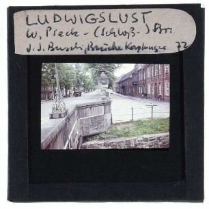 Ludwigslust, Schloßstraße