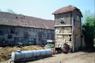 Hof ehemalige Rittergut mit Taubenhaus, Mist, Wirtschaftsgebäude
