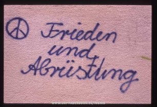 {PEACE} | Frieden und Abrüstung