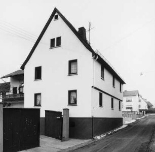 Hünfelden, Kreuzgasse 7