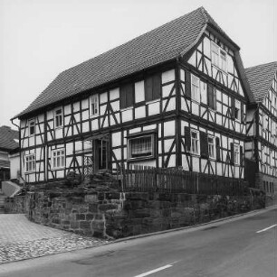 Herleshausen, Bahnhofstraße 1